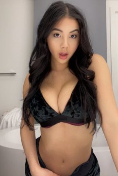 Sofiaaaa Independent New