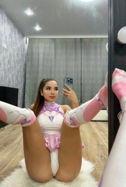 Heulwen Dubai Call Girl Number