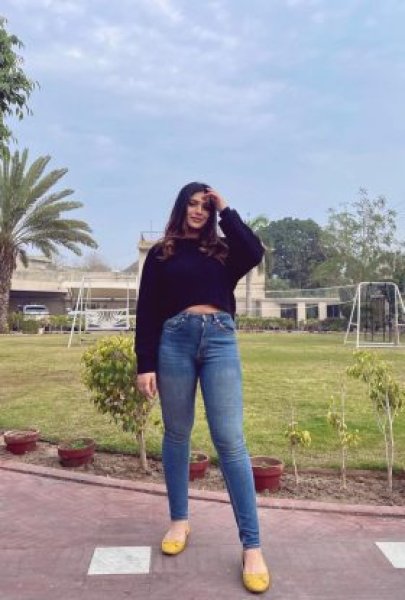 mannat Pakistani Escort Girl