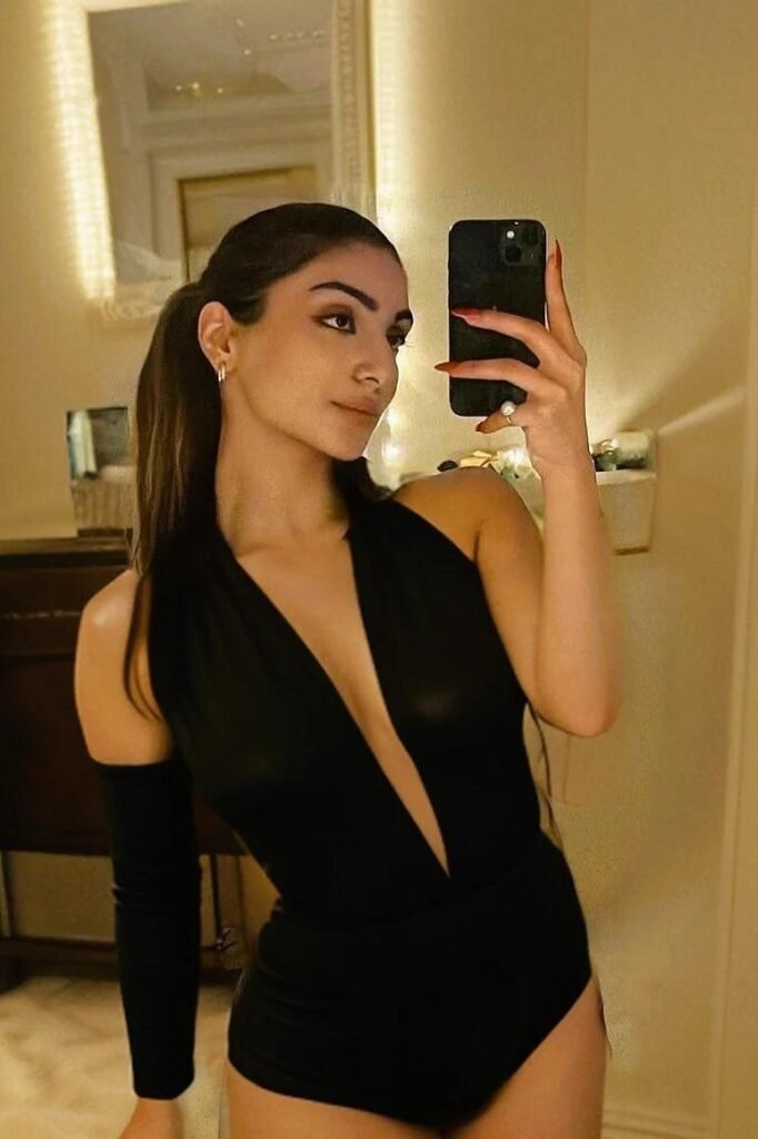 Sofia Pakistani Escorts