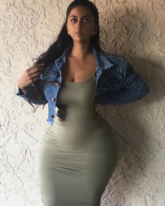 Play With My Big Bum Bum Escort Mila Downtown