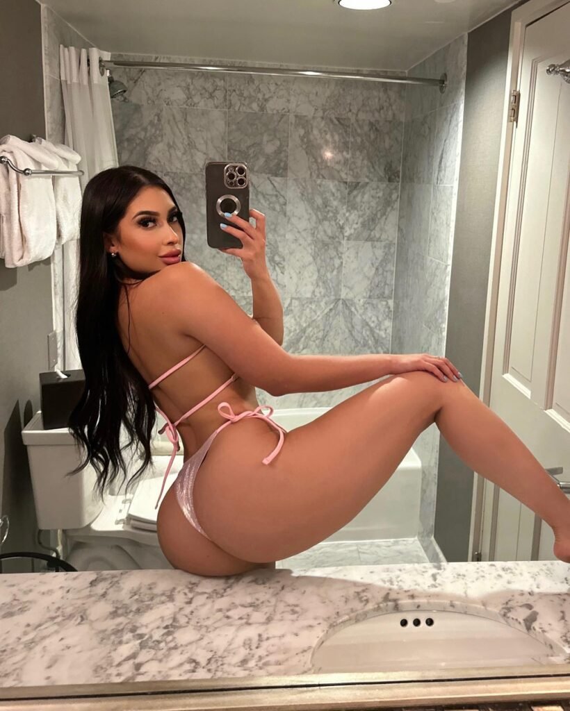 Explore Your Desires Escort Karina Business Bay