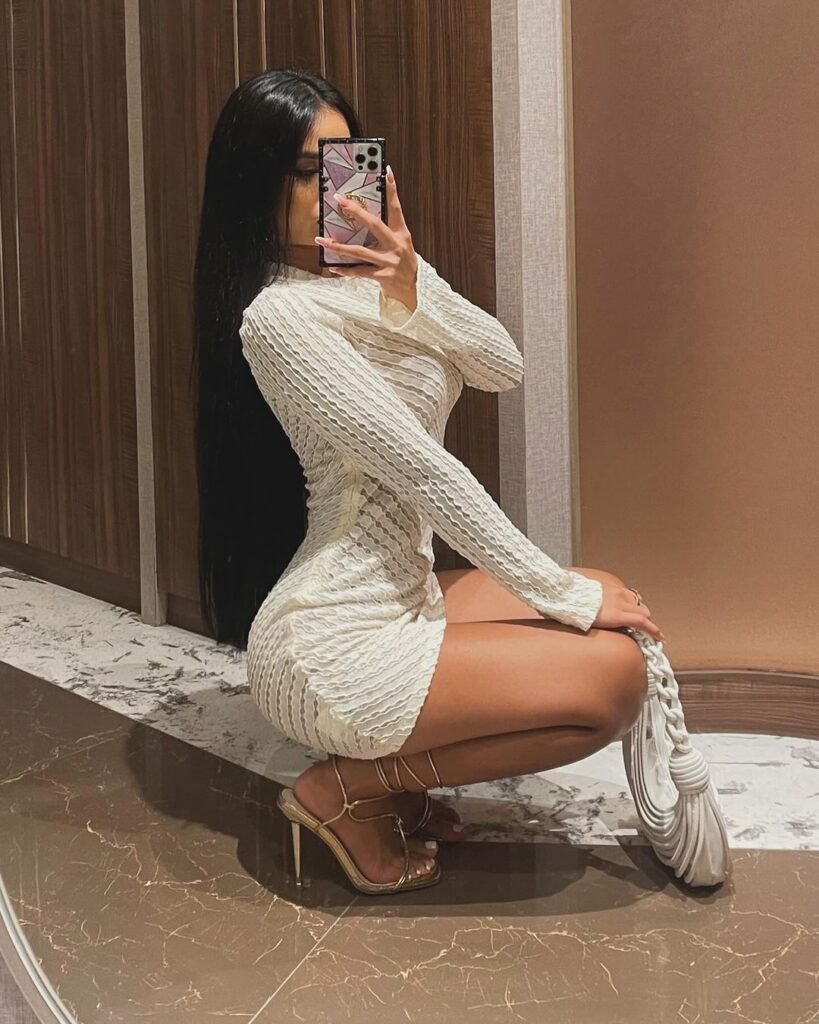 Taste My Sweet Peach Escort Jenny +971559453485